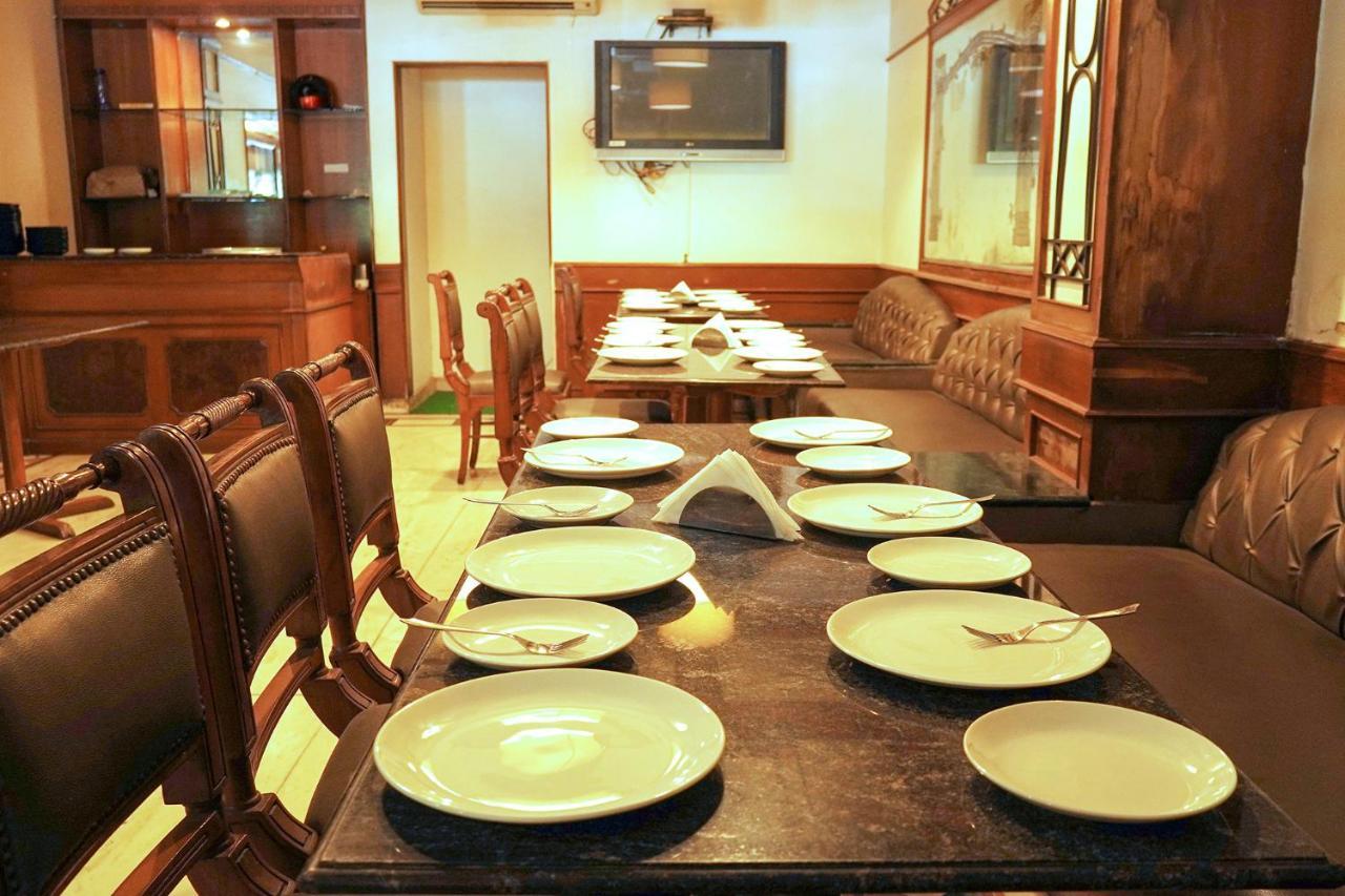 Hotel Fabexpress Kwality Regency Chandīgarh Exteriér fotografie