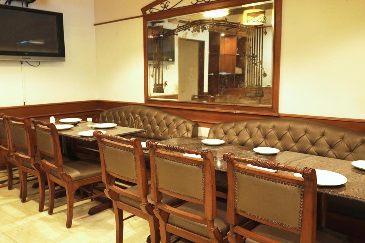 Hotel Fabexpress Kwality Regency Chandīgarh Exteriér fotografie