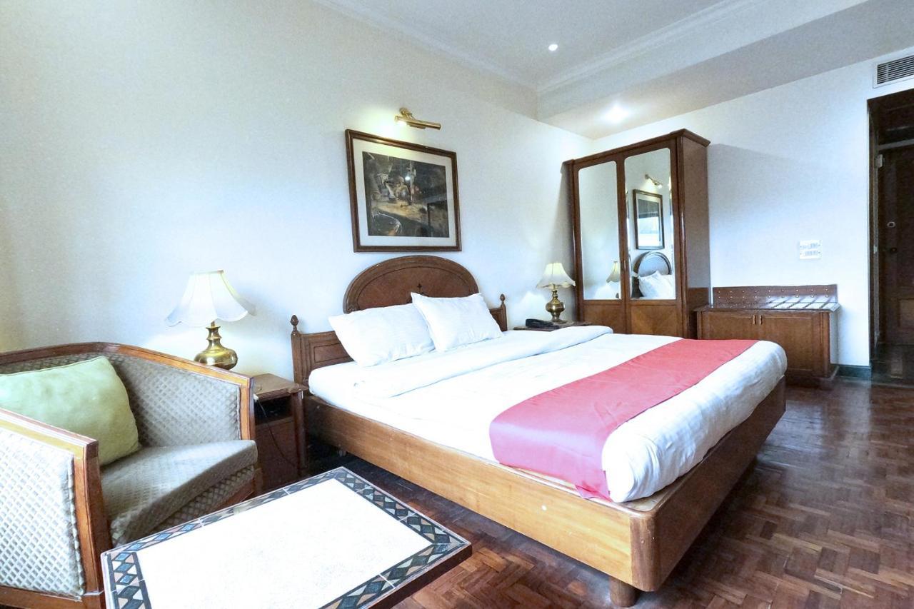 Hotel Fabexpress Kwality Regency Chandīgarh Exteriér fotografie